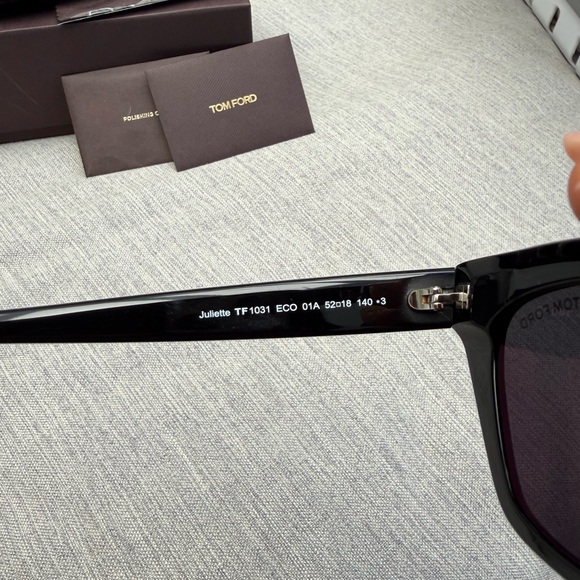 NIB Tom Ford Women’s ‘Juliette’ Sunglasses Black - Picture 5 of 7